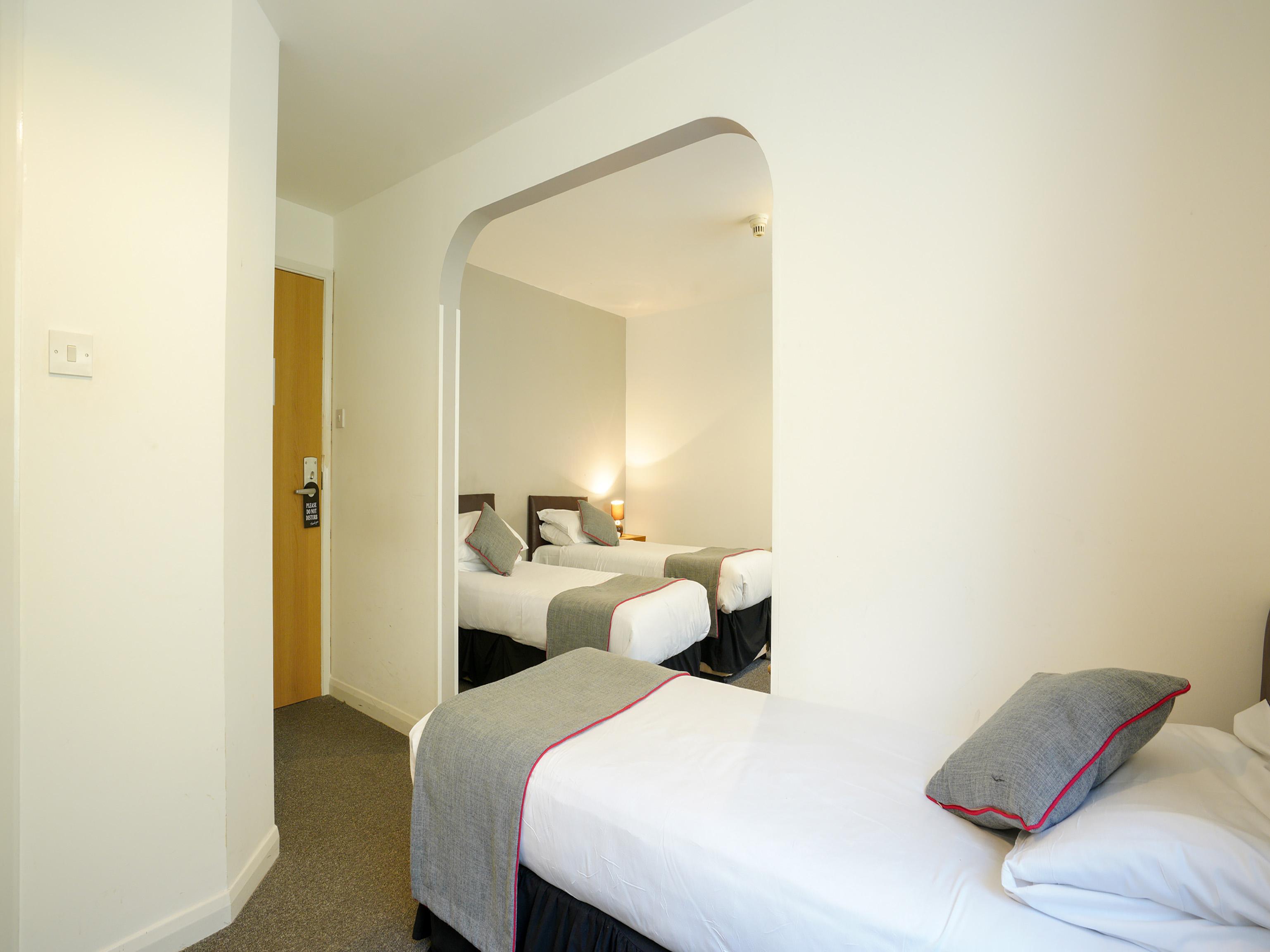 Oyo Shanklin Beach Hotel Екстериор снимка
