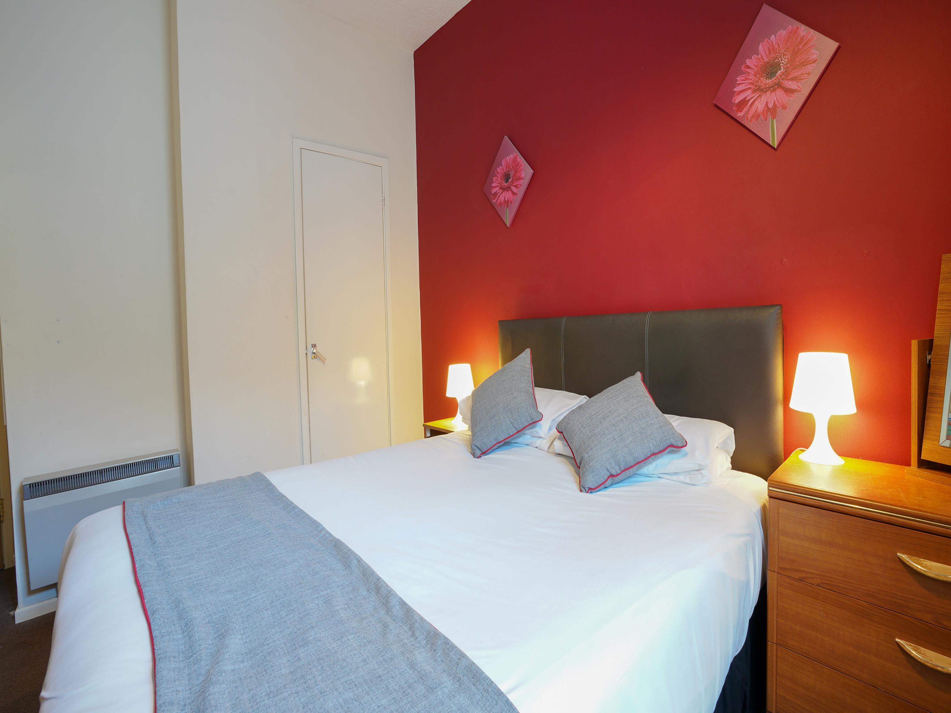 Oyo Shanklin Beach Hotel Екстериор снимка